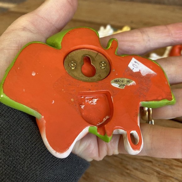 Gigglin Groceries Jack Graham Second Nature Anthropomorphic Fruit Wall Plaques - Picture 10 of 16